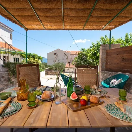 Nona Vi - Boutique Stone House Semesterbostad